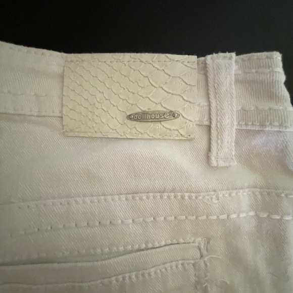 Jeans - Picture 2 of 3